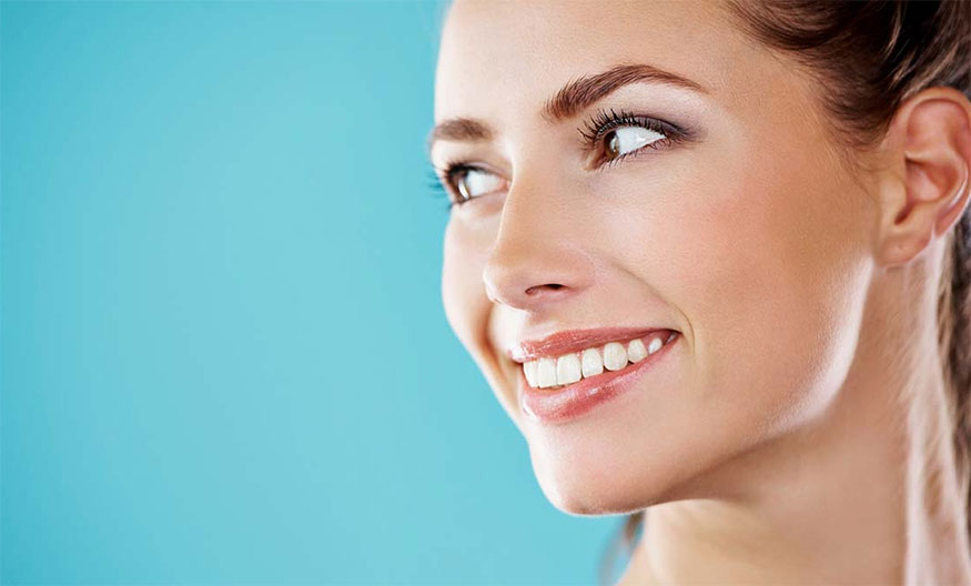 The role of a smile when taking photos 