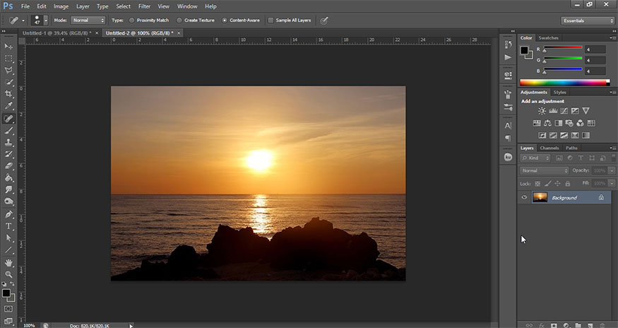 open the photo we want to expand the background in Photoshop. 